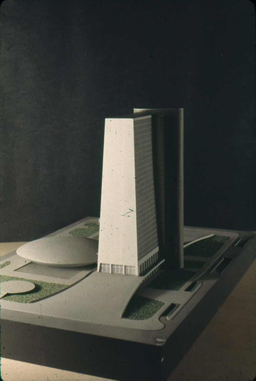 A-R4-24 - H F Pinto and R  Perez-Marchand entry_City Hall and Square Competition_Toronto_1958_architectural model.jpg